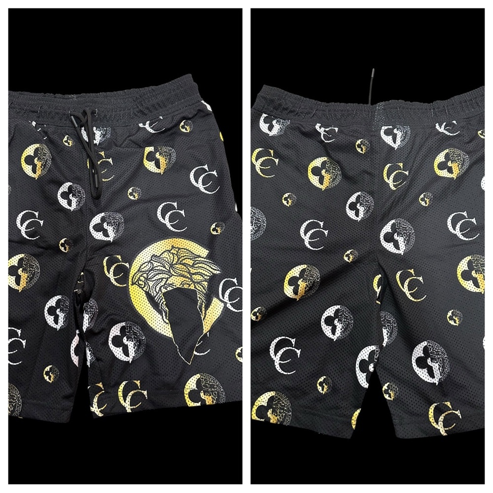 NWT crooks & castles shorts 
Size L